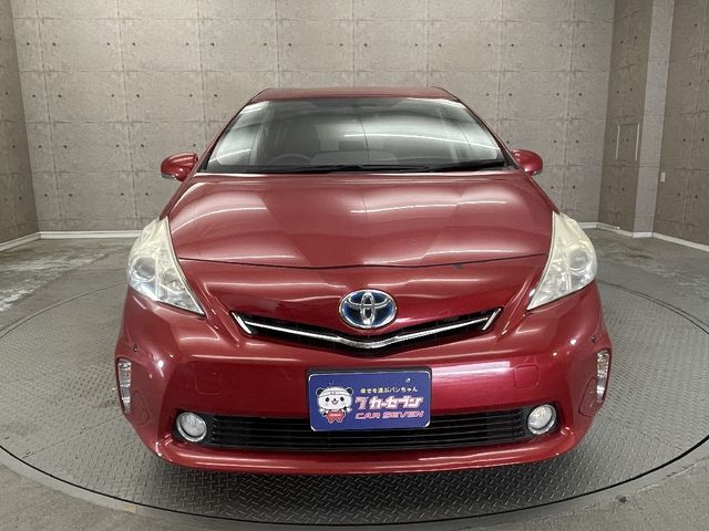 TOYOTA PRIUS ALPHA 2013 Image 31