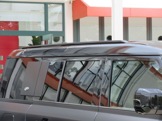 ROVER DEFENDER 2023 Image 31