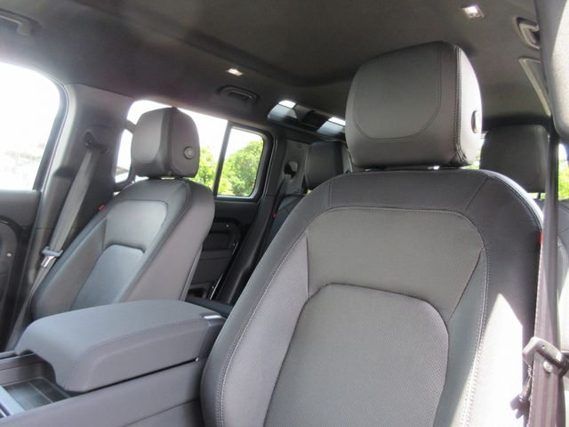 ROVER DEFENDER 2023 Image 31