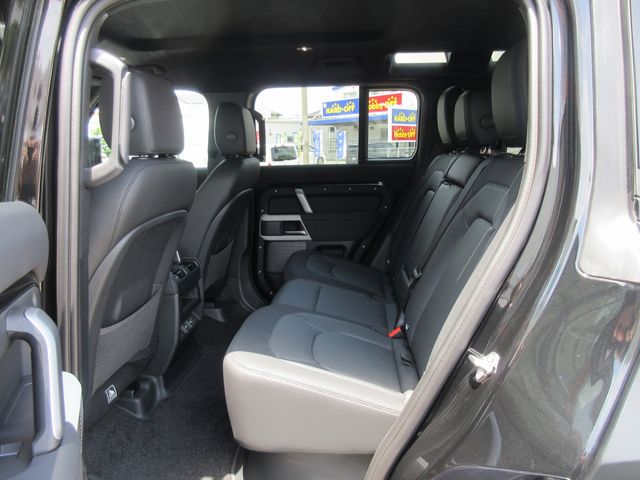 ROVER DEFENDER 2023 Image 31