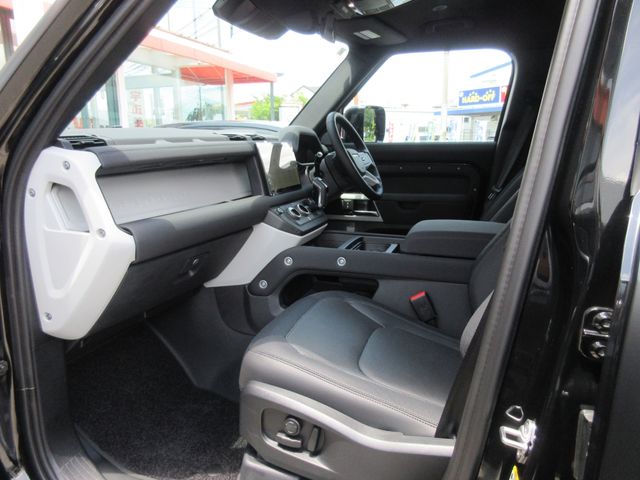 ROVER DEFENDER 2023 Image 31