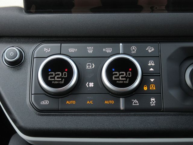 ROVER DEFENDER 2023 Image 31