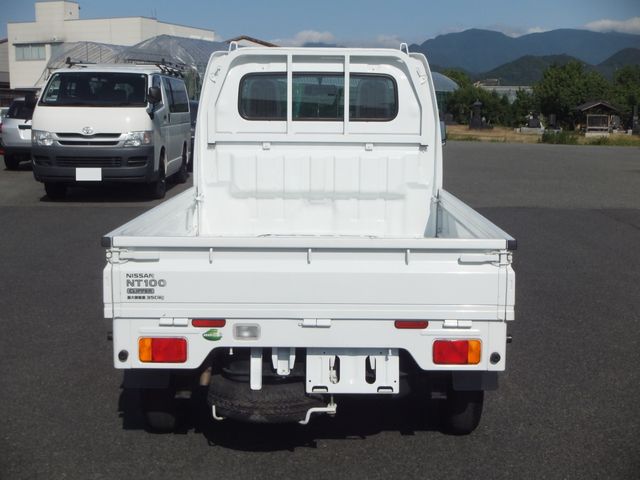 NISSAN NT100 CLIPPER 4WD 2016 Image 31