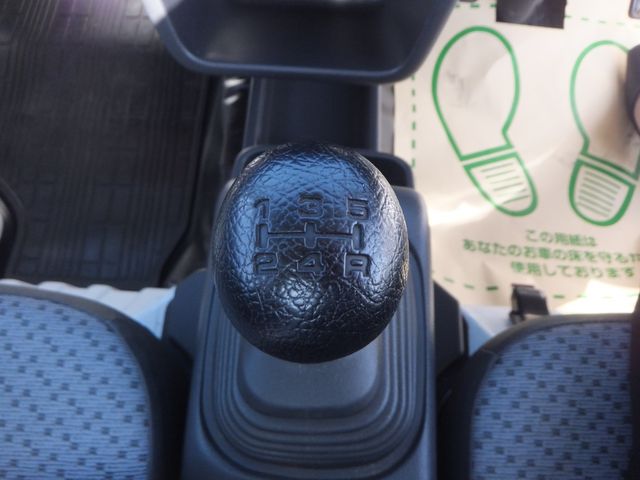 NISSAN NT100 CLIPPER 4WD 2016 Image 31