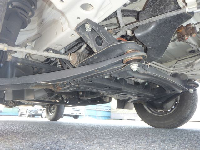 NISSAN NT100 CLIPPER 4WD 2016 Image 31