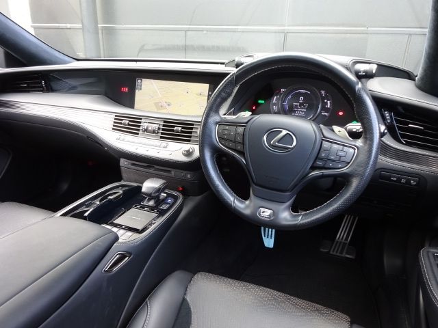 TOYOTA LEXUS LS500H 4WD 2018 Image 31