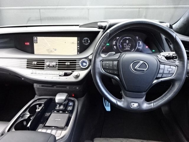 TOYOTA LEXUS LS500H 4WD 2018 Image 31