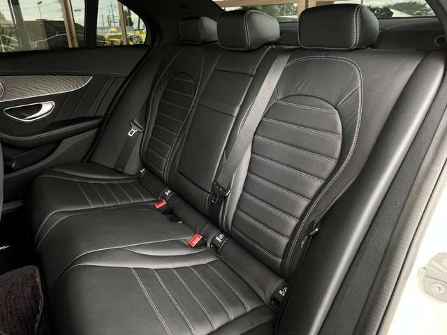 MERCEDES BENZ MERCEDES AMG C CLASS 2016 Image 31