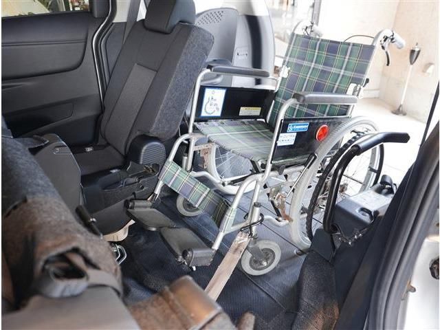 TOYOTA SIENTA 2019 Image 31