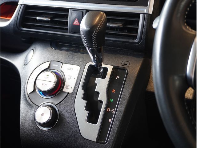 TOYOTA SIENTA 2019 Image 31