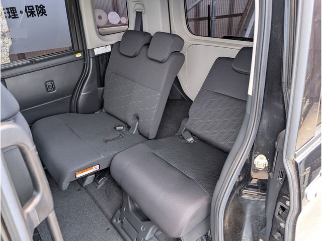 TOYOTA TANK 2017 Image 31