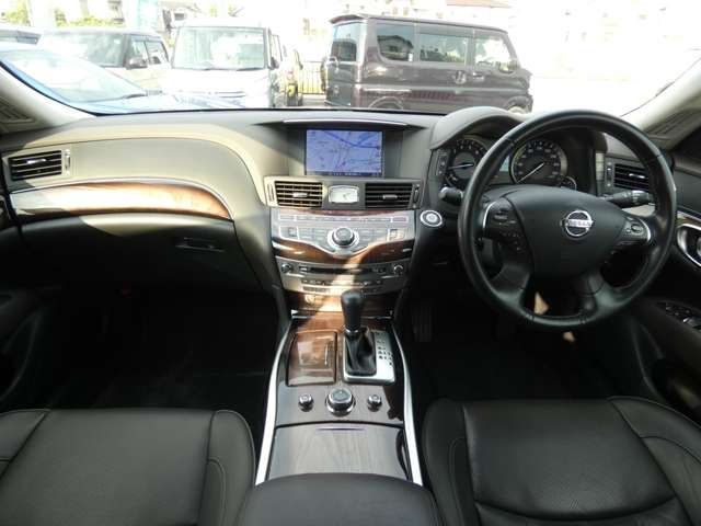 NISSAN CIMA HYBRID 2017 Image 31