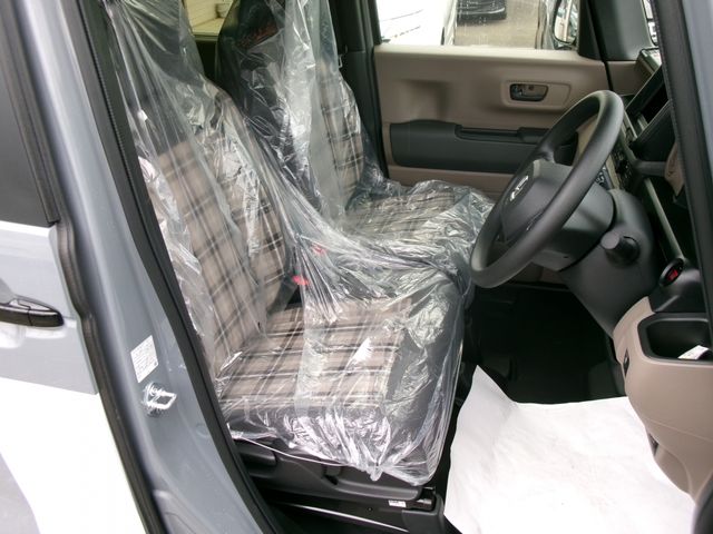 HONDA N BOX JOY 2025 Image 31