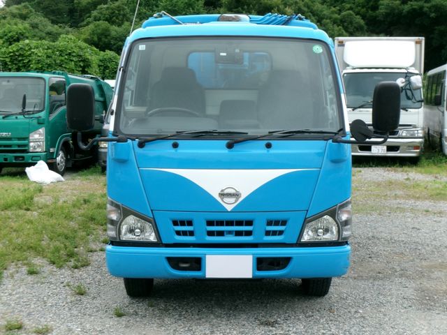 NISSAN ATLAS 2006 Image 31