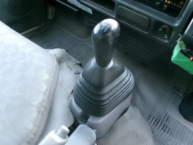 ISUZU ELF 2007 Image 31