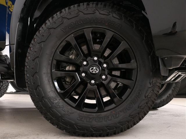 TOYOTA LANDCRUISER PRADO 2022 Image 31