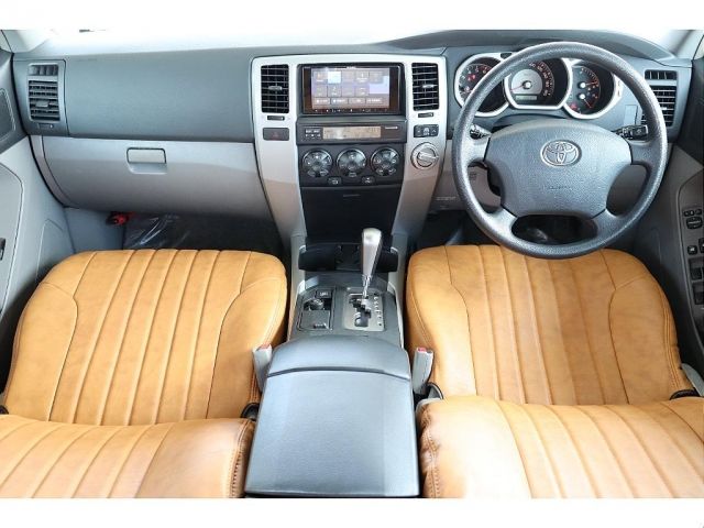 TOYOTA HILUXSURF WAGON 4WD 2006 Image 31