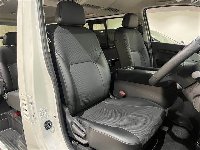 NISSAN CARAVAN VAN 2WD 2023 Image 31