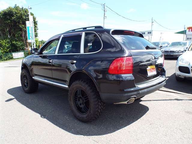 PORSCHE CAYENNE 2005 Image 31