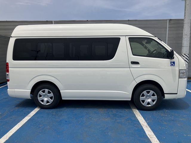 TOYOTA REGIUSACE VAN 4WD 2019 Image 31