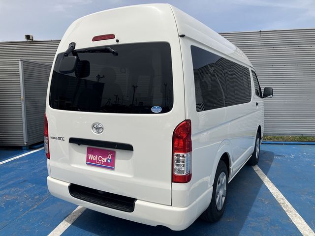 TOYOTA REGIUSACE VAN 4WD 2019 Image 31