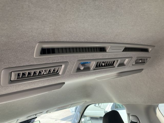 TOYOTA REGIUSACE VAN 4WD 2019 Image 31