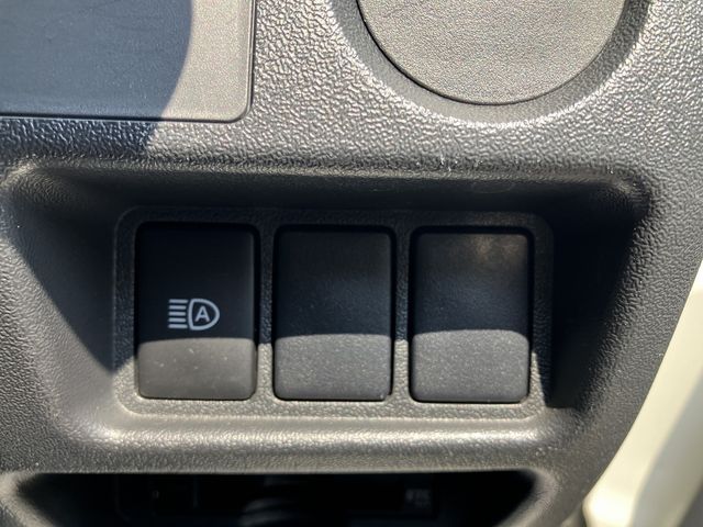 TOYOTA REGIUSACE VAN 4WD 2019 Image 31