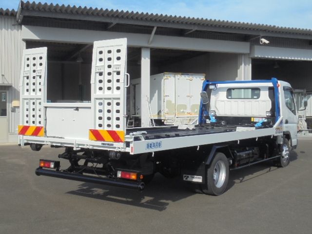 MITSUBISHI CANTER 2019 Image 31