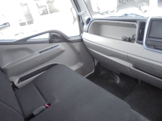 MITSUBISHI CANTER 2019 Image 31