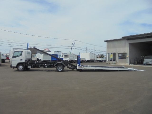 MITSUBISHI CANTER 2019 Image 31