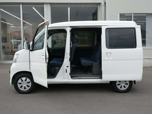 DAIHATSU HIJET CARGO 4WD 2013 Image 31