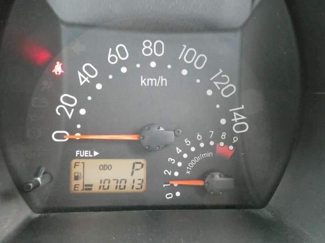 DAIHATSU HIJET CARGO 4WD 2013 Image 31