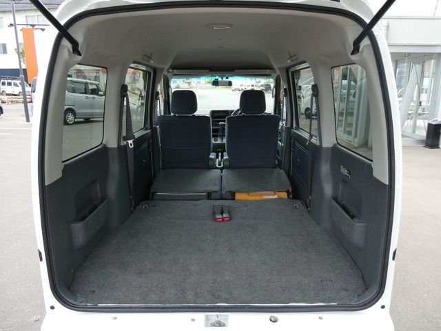 DAIHATSU HIJET CARGO 4WD 2013 Image 31