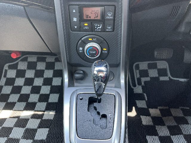 DAIHATSU COPEN 2015 Image 31