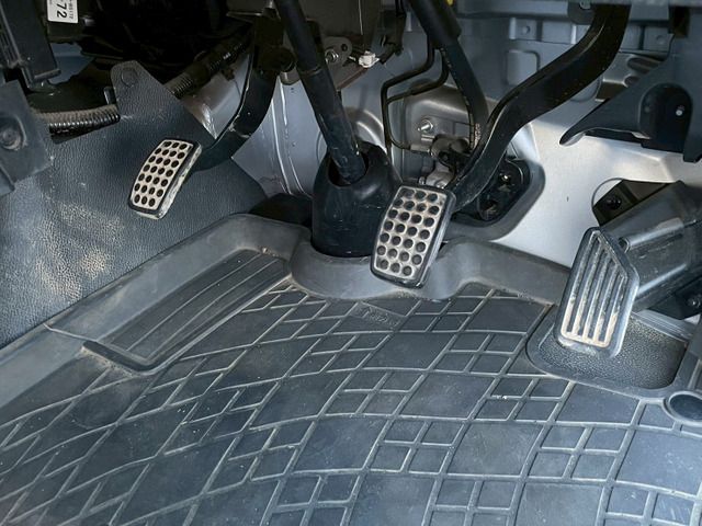 DAIHATSU HIJET TRUCK 4WD 2016 Image 31