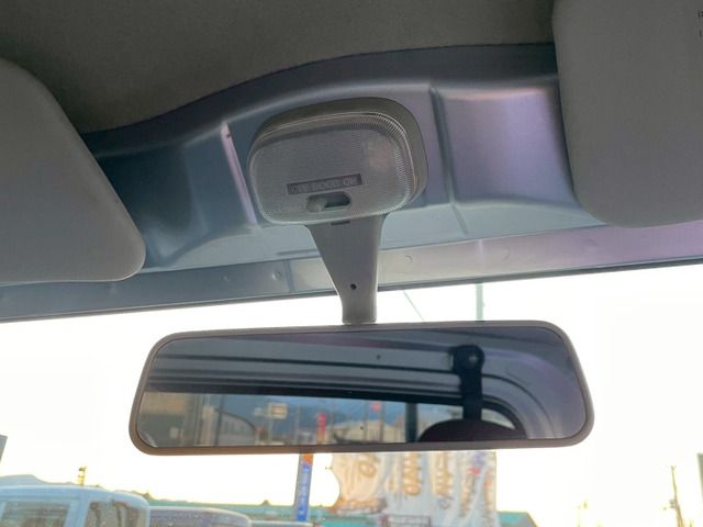 DAIHATSU HIJET TRUCK 4WD 2016 Image 31