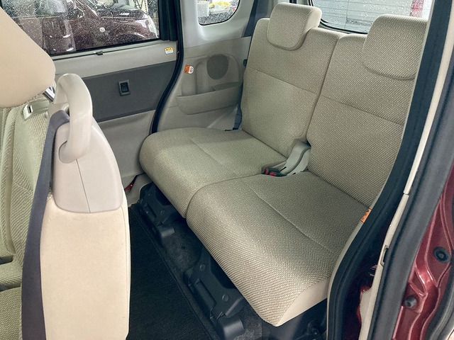 DAIHATSU TANTO 2015 Image 31