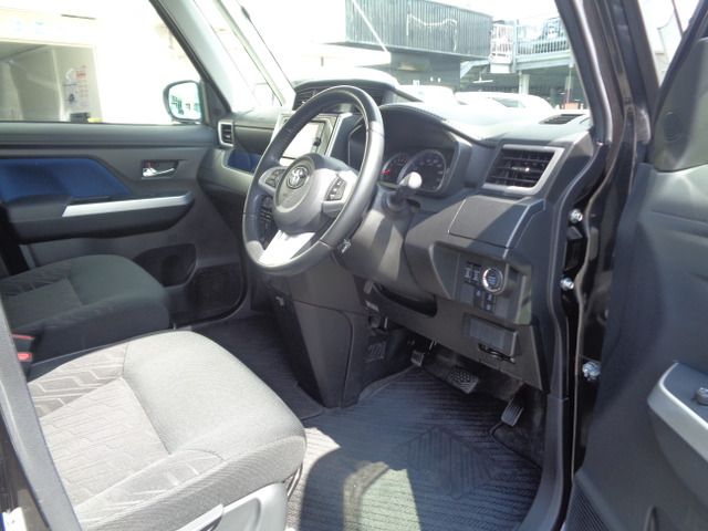 TOYOTA ROOMY 2017 Image 31