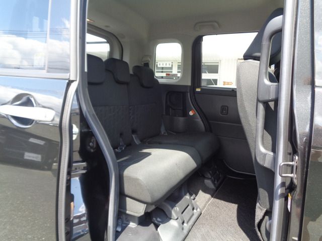 TOYOTA ROOMY 2017 Image 31