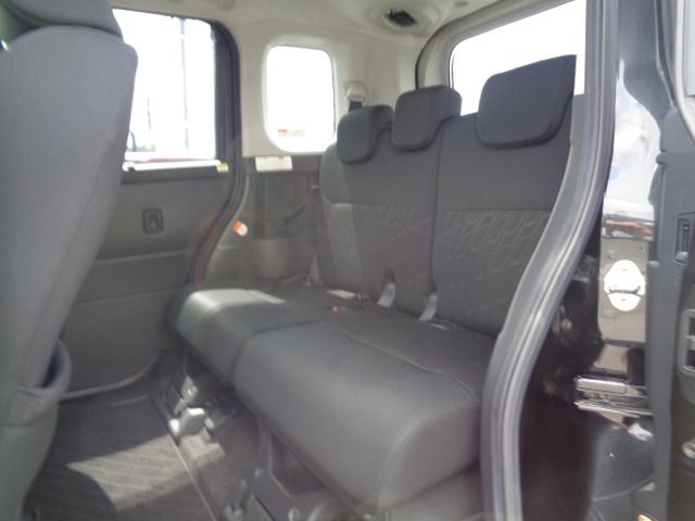 TOYOTA ROOMY 2017 Image 31