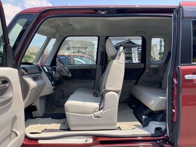 DAIHATSU TANTO 2014 Image 31