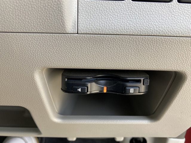 DAIHATSU TANTO 2014 Image 31