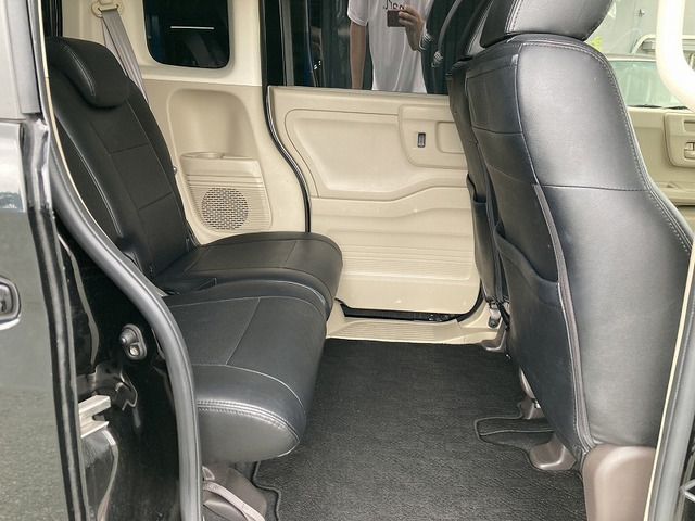 HONDA N BOX 2019 Image 31