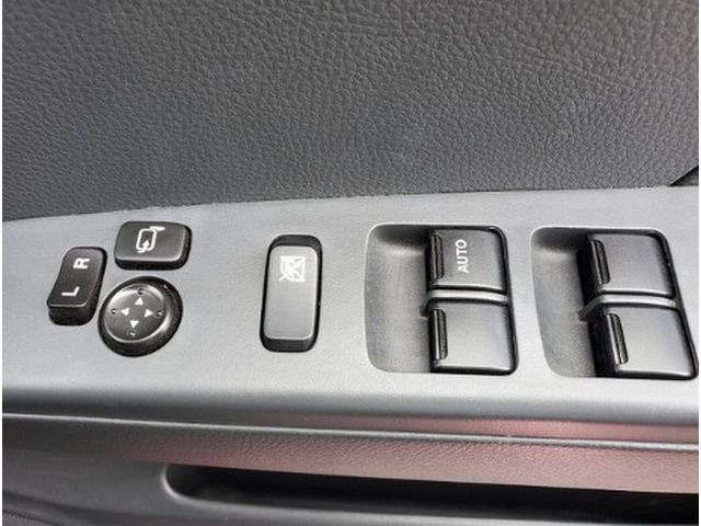 SUZUKI MR WAGON 2013 Image 31