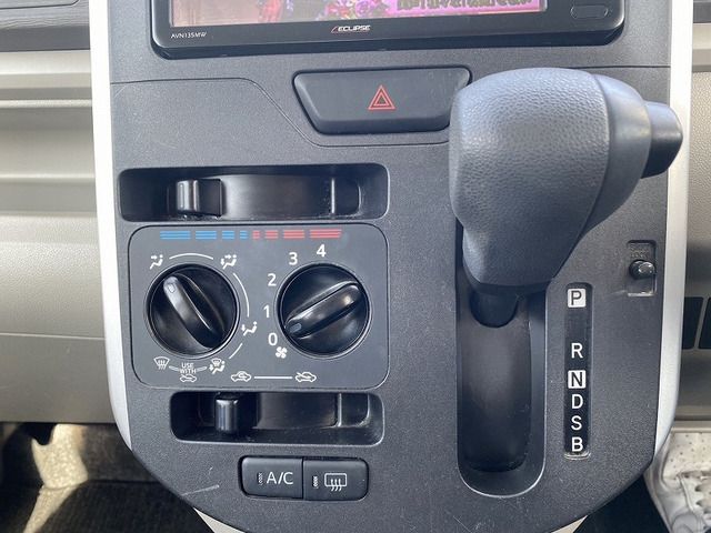 DAIHATSU TANTO 2016 Image 31