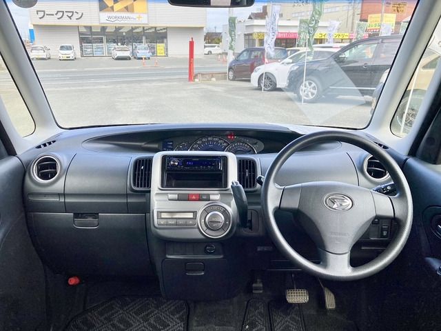 DAIHATSU TANTO 2012 Image 31