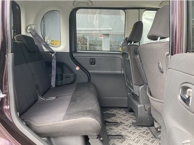 DAIHATSU TANTO 2012 Image 31