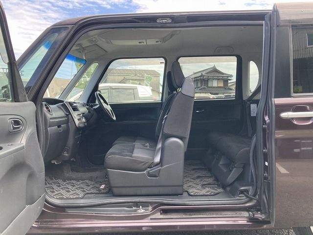 DAIHATSU TANTO 2012 Image 31