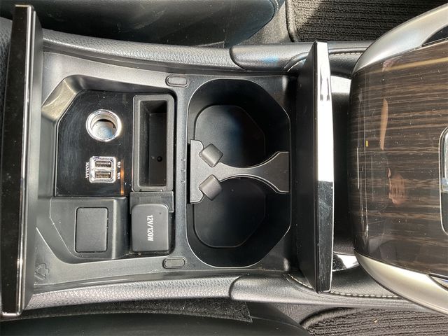 TOYOTA HARRIER 2WD 2015 Image 31