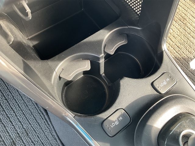 HONDA CR-Z 2010 Image 31